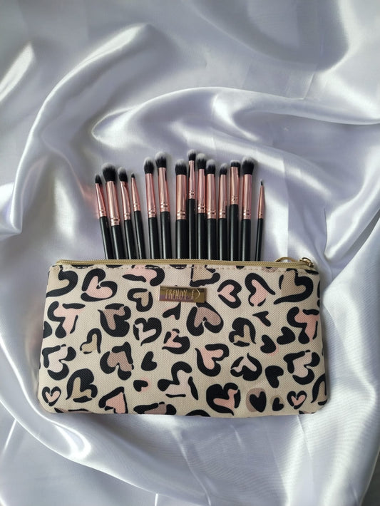 👁 Kit Profesional de Brochas para Ojos – Precisión y estilo en cada mirada