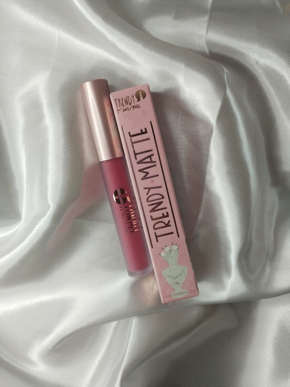 💄✨ Trendy Labial Matte – Color Profesional, Sensación Ligera ✨🔥