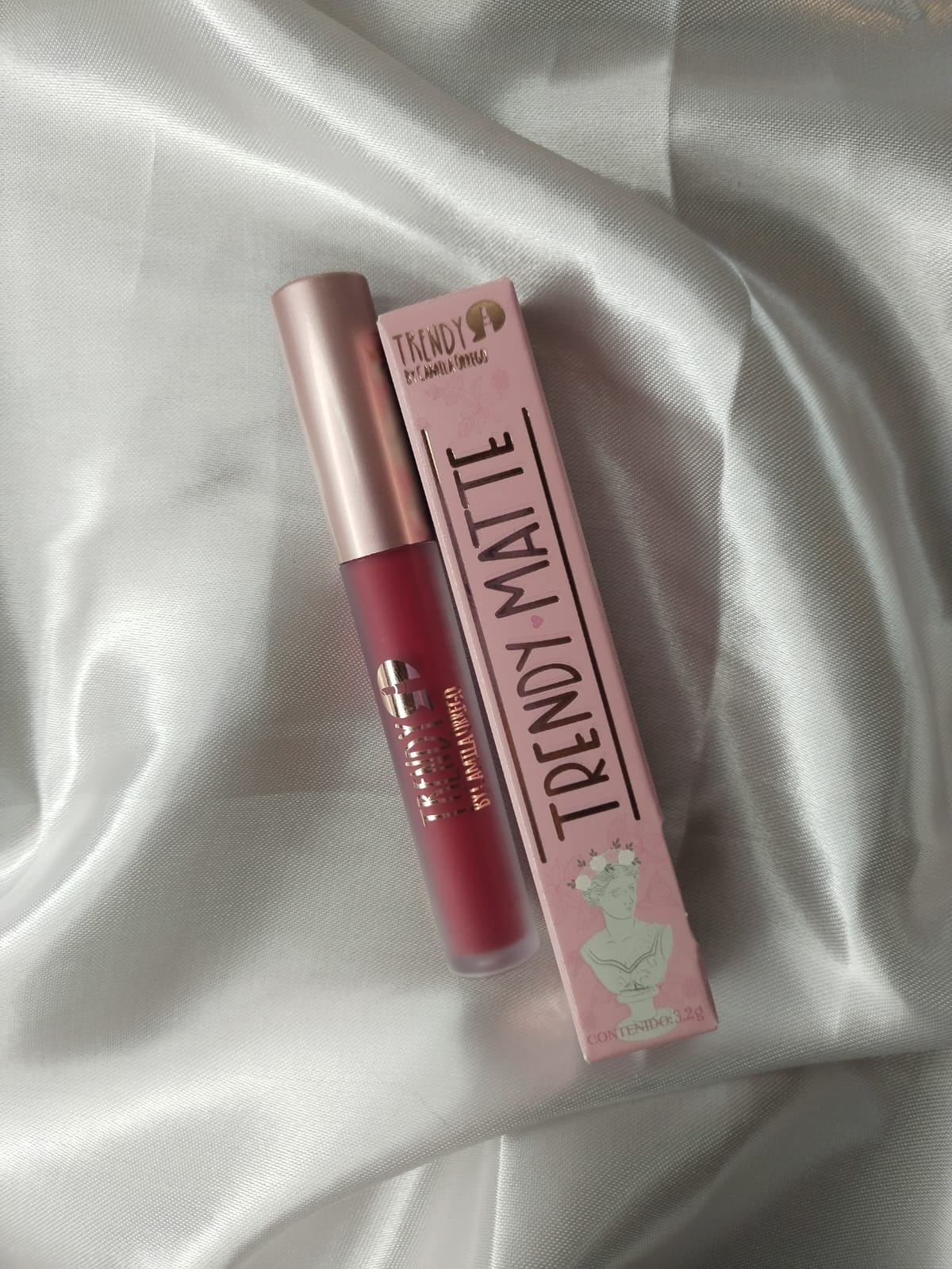 💄✨ Trendy Labial Matte – Color Profesional, Sensación Ligera ✨🔥